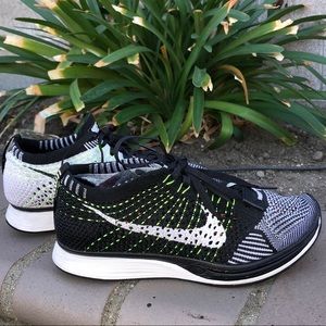 NIKE FLYKNIT FACERS 👟